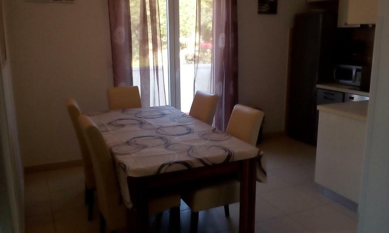Apartmani Ana I Predrag Lopar Εξωτερικό φωτογραφία
